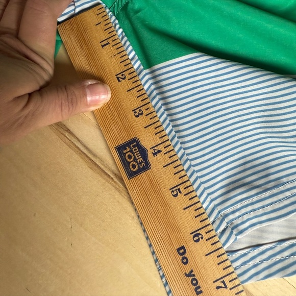 Vineyard Vines Men's Color Block Lined 7" Swim Trunks - Medium - Picture 3 of 6